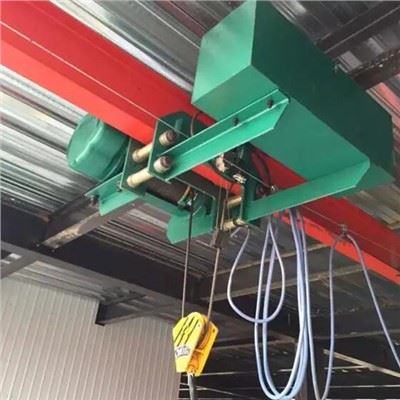 Craein Jib Cantilever Feistithe le Balla Inaistrithe Le Ardaitheoir Leictreach Seomra Ceann Íseal